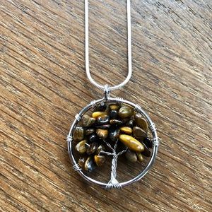 Tiger’s eye tree of life stone necklace NWT